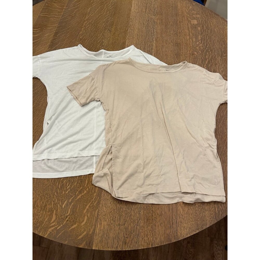 Nike Dri-FIT Women’s Tops‎ – Size Small (Bundle of 2)